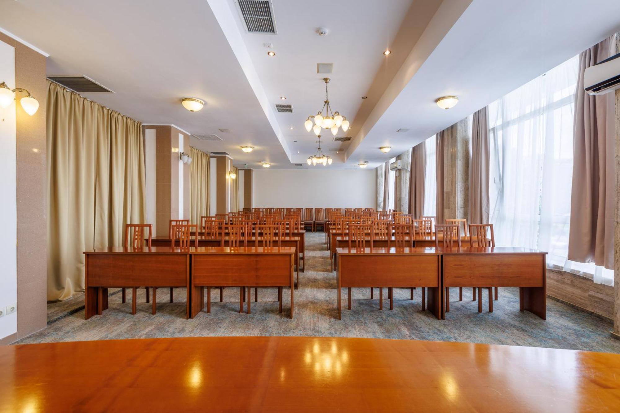 Hotel Comandor Mamaia Exterior foto
